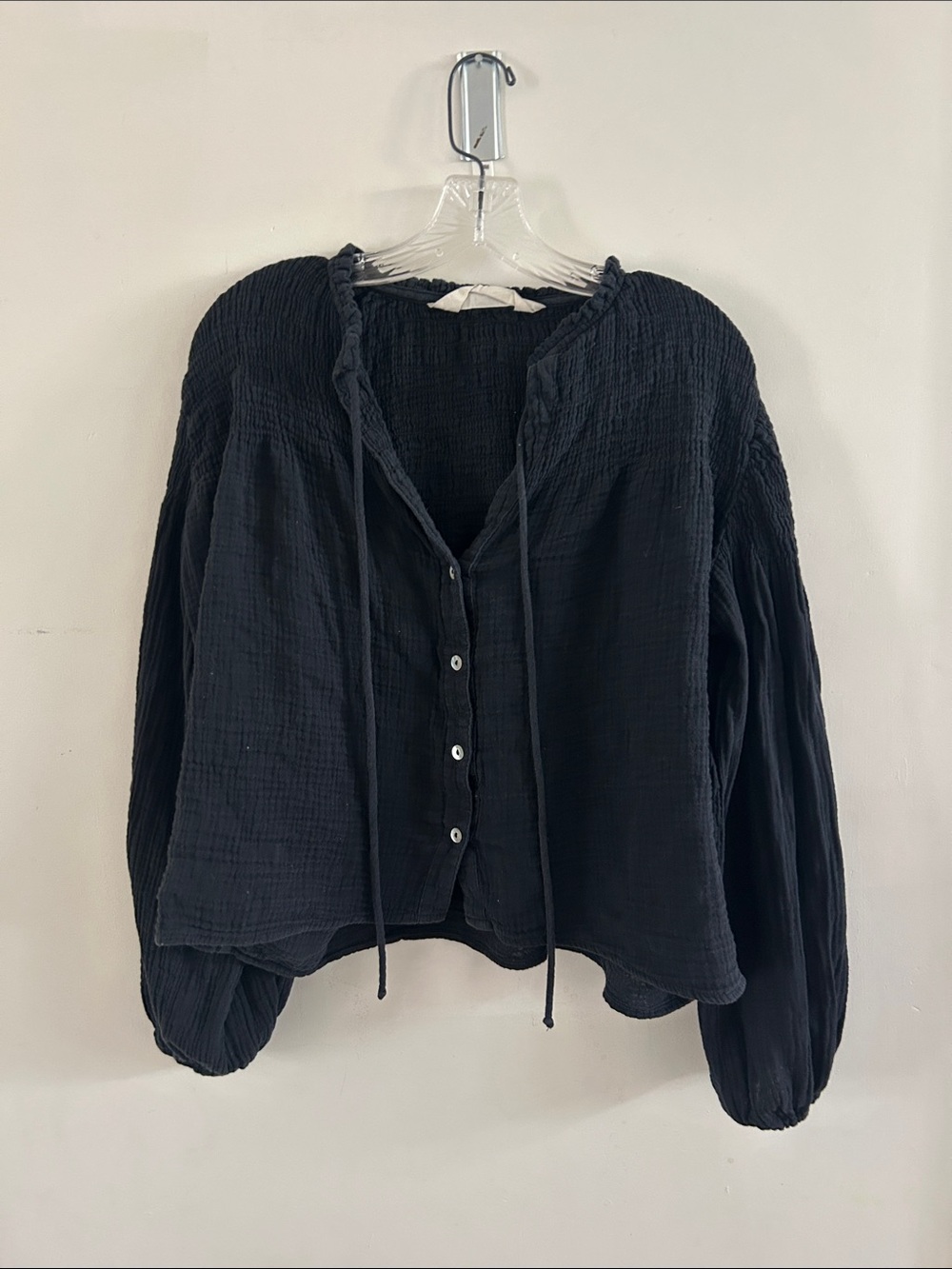 Citrine black flowy top small Anthropologie‎